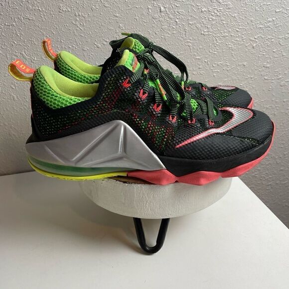 Nike LRJ 23 Earned Low Remix Basketball Shoes Size 8 - Picture 2 of 8